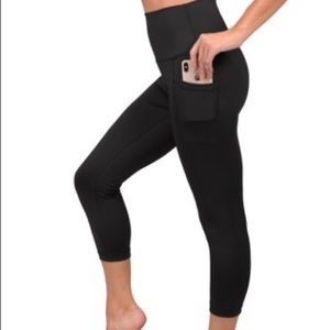 90 Degree By Reflex High Rise Capri Leggings